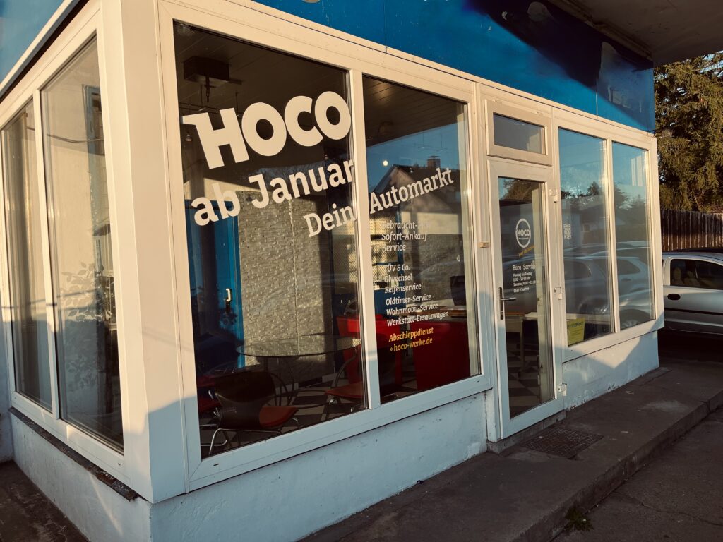HOCO Automarkt Gebrauchtwagen an der Marienstraße – ehemalige Tankstelle